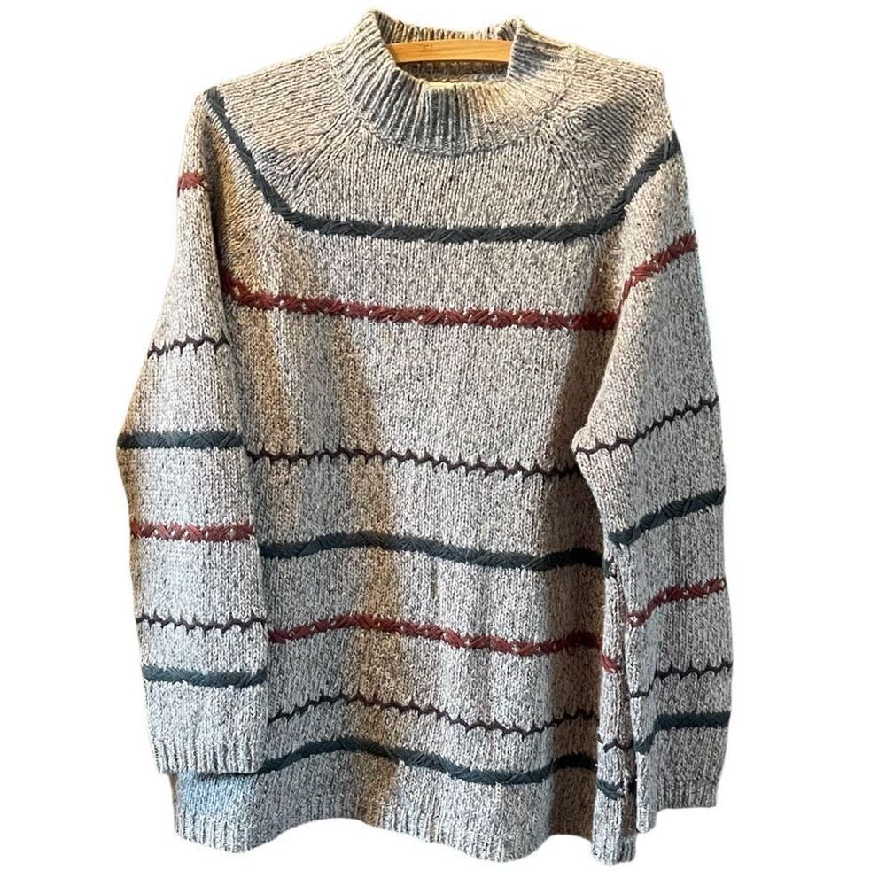 Vintage Studio Works size L Ramie blend hand stitched design sweater.